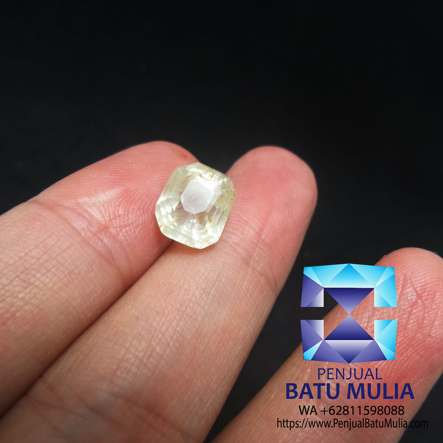 Batu Yellow Sapphire No treatment  Srilanka Ceylon Sertifikat 5.15 ct